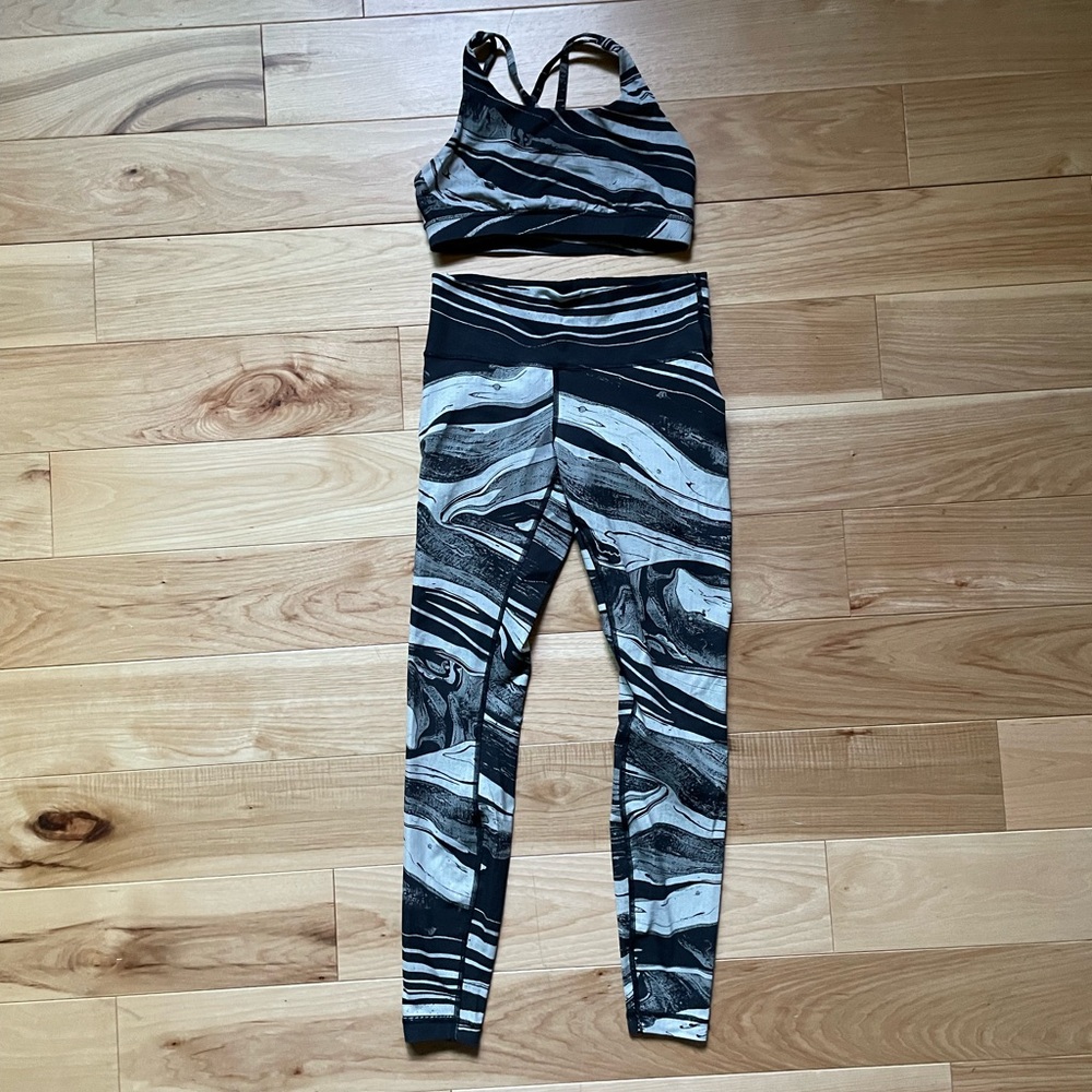 lululemon matching set (leggings M, top 8)